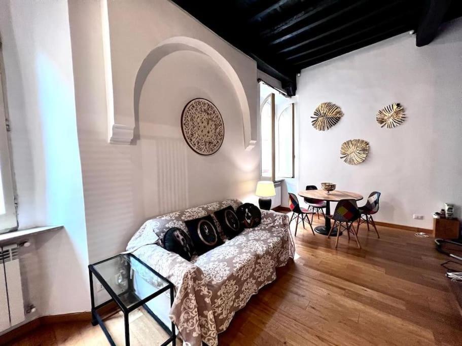 Campo De' Fiori Loft The Angeli'S Apartment 로마 외부 사진